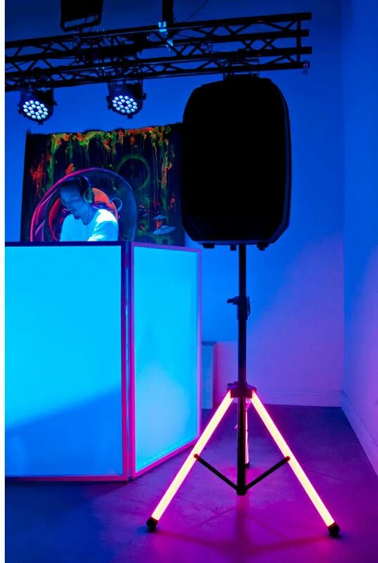 Stand color. Выставочное оборудование стенды. Модульные выставочные конструкции. Стенд вектор. Яркий выставочный стенд.