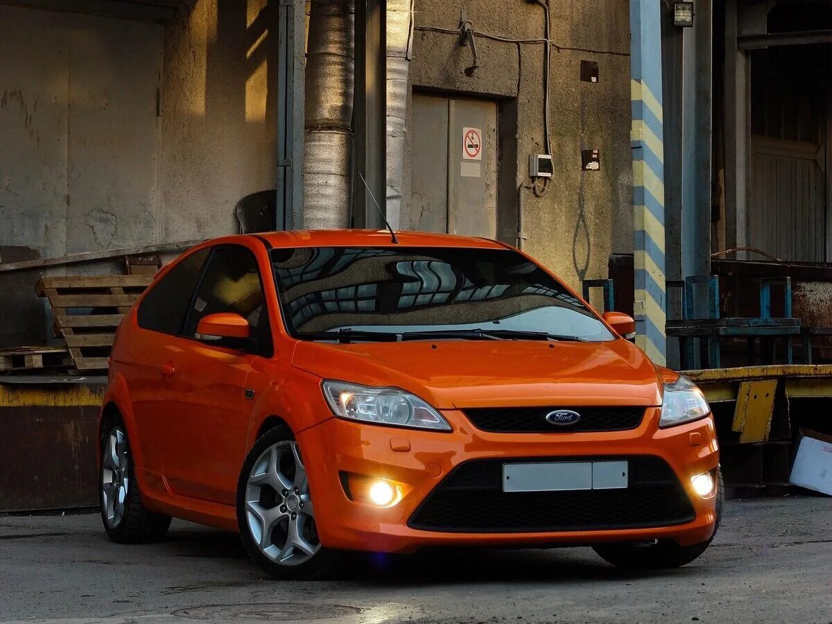 Форд фокус 2 рестайлинг закрылся. Ford focus 2 st. ford focus st 2008 оранжевый. ford focus 2 st рестайлинг. ford focus st ii рестайлинг.