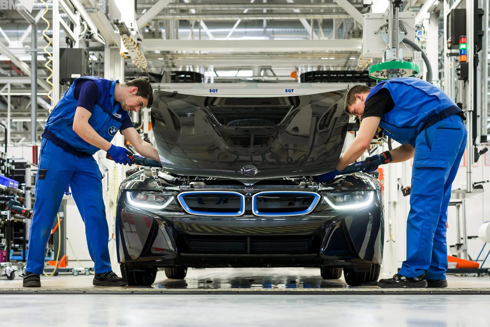 Auto engineering