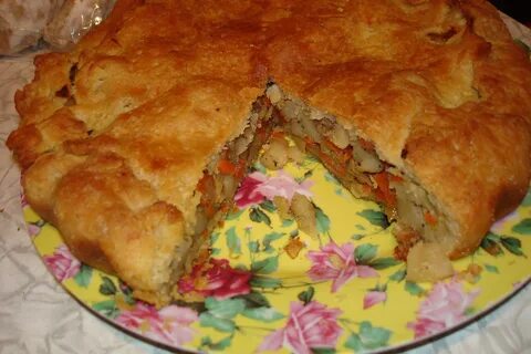 Пирог с морковной начинкой в духовке