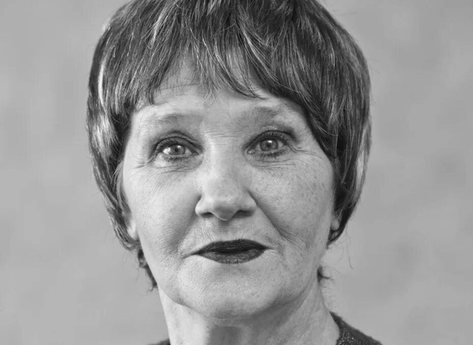 Скончалась артистка. Малый театр артистка заслуженная артистка. Скончалась артистка. Скончалась артистка. Артистки театра.