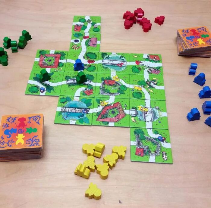 Дети каркассона настольная игра. Настольные игры. Настолки отзывы. Asmodee настольная игра. Last bastion.
