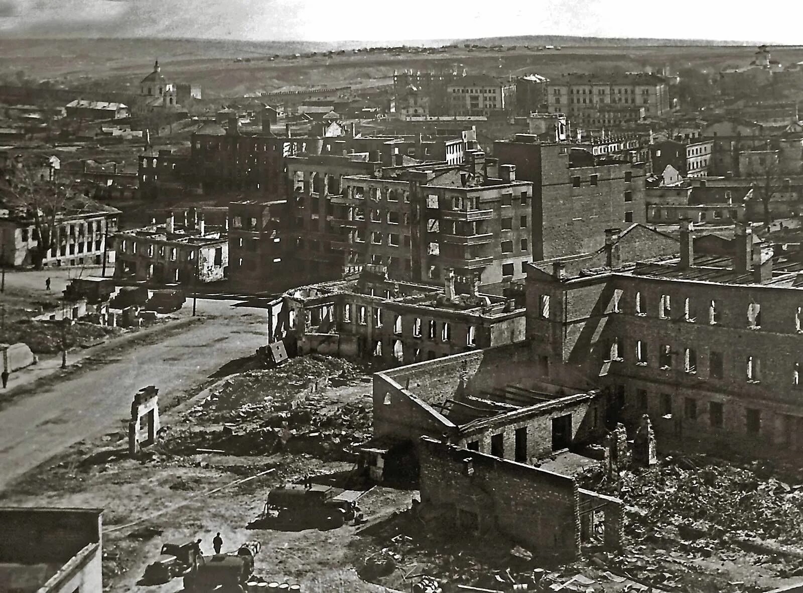 Первая бомбежка смоленска 1941. Разрушенный смоленск 1941. Смоленск во время вов. Смоленск во время вов. Смоленск во время вов.