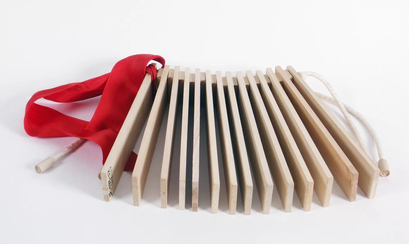 народный инструмент белоруссии. национальный музыкальный инструмент белоруссии. белорусские народные инструменты. народный инструмент белоруссии. национальный музыкальный инструмент белоруссии цимбалы.