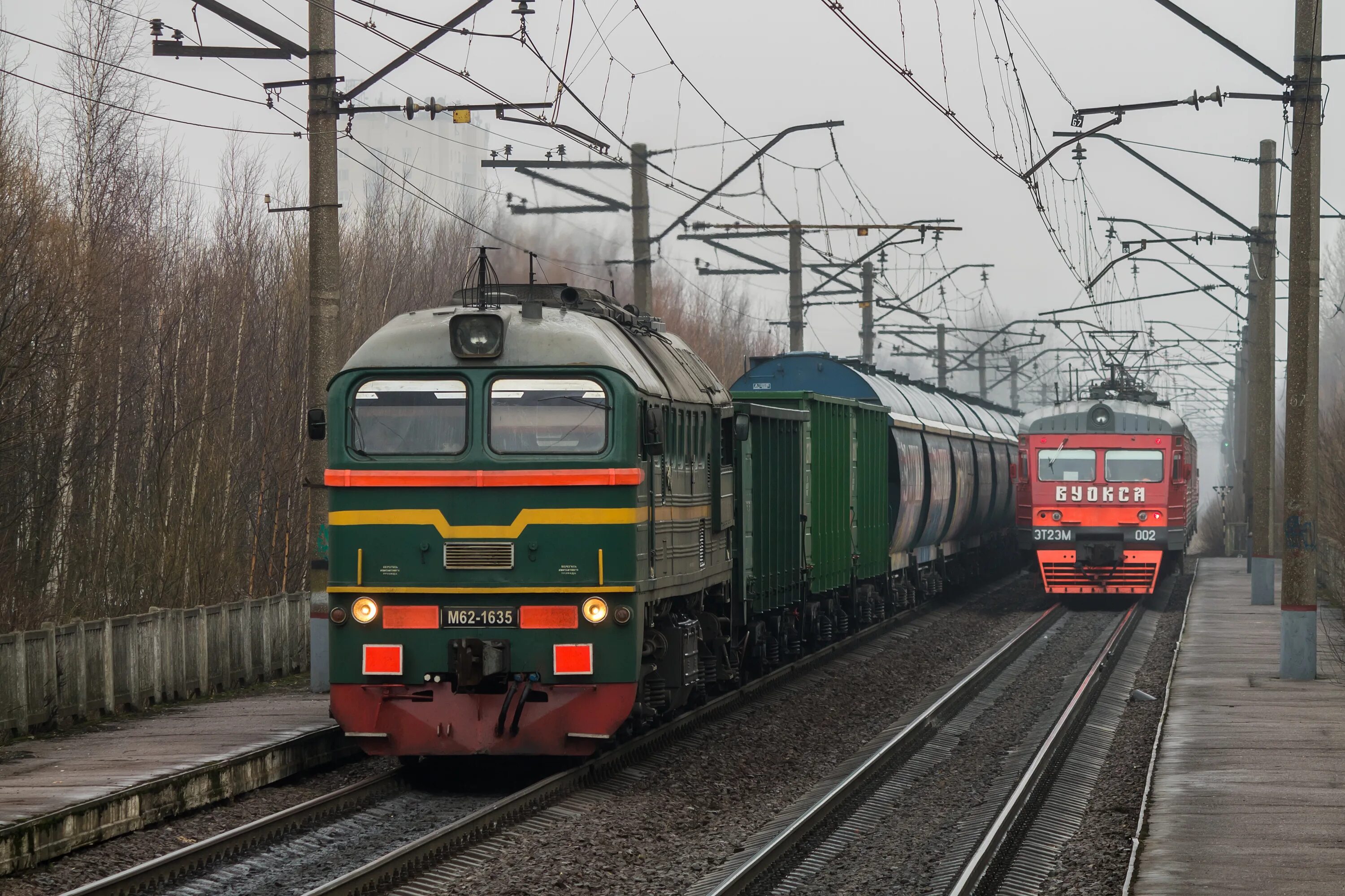 Электрички соколов ручей. М62-1635. Станция Соколов ручей. Ручьи (станция, Санкт-Петербург). Электричка ручьи.