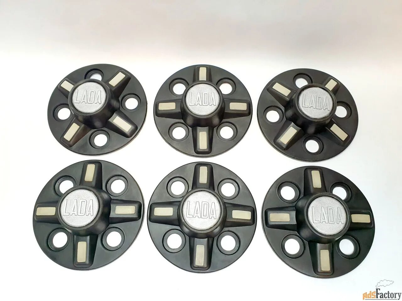 Экспорт колпаки. Колпаки под болты r13 fiat. Колпаки ступицы ваз 2109. Колпачки на ваз 2109. Колпачки на ваз 2109.