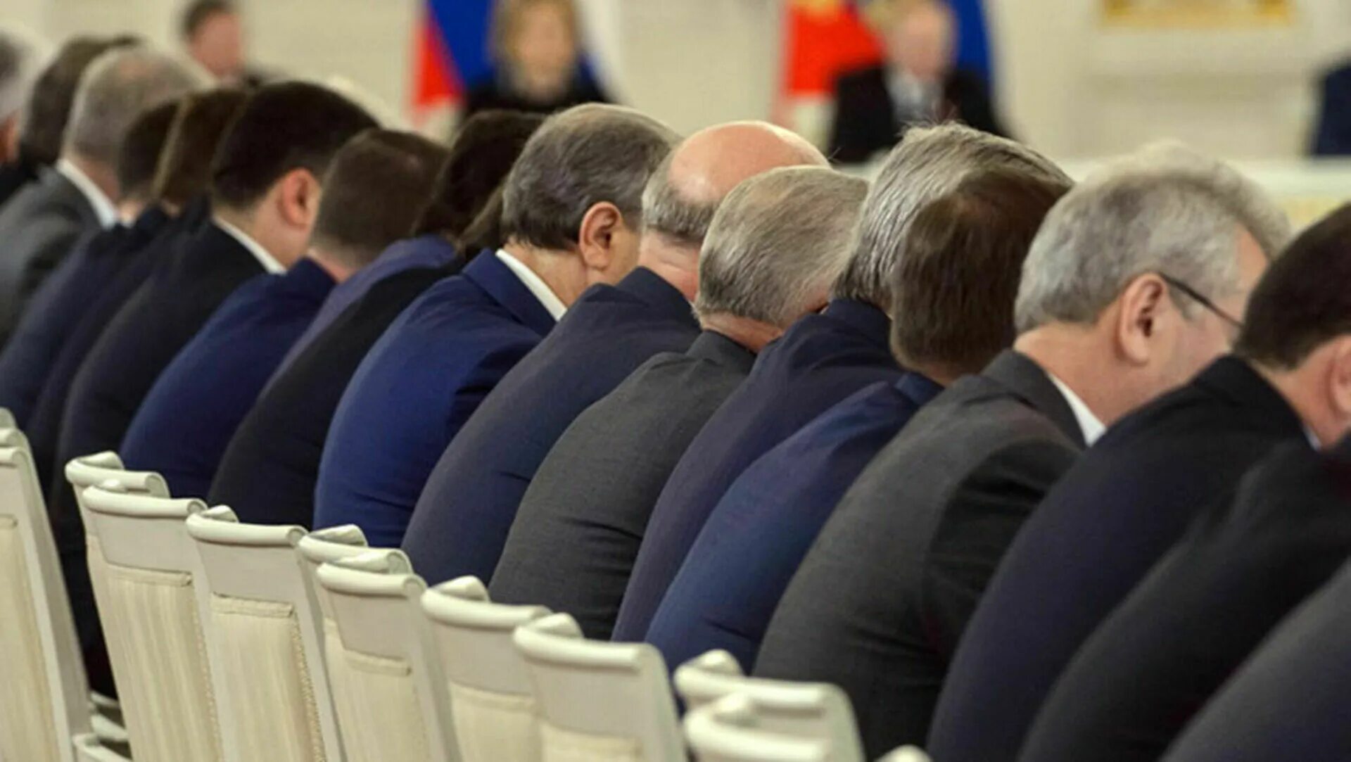 Отставка губернатора сегодня. Отставка губернаторов. губернаторы россии. в отставку губернаторы. кремлевские чиновники.