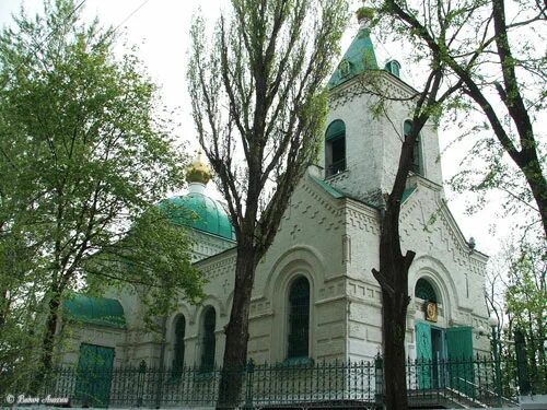 Одигитриевский храм аксай. Храм одигитрия аксай. Храм одигитрия аксай. Церковь аксай гулаева. Одигитриевская церковь аксай.