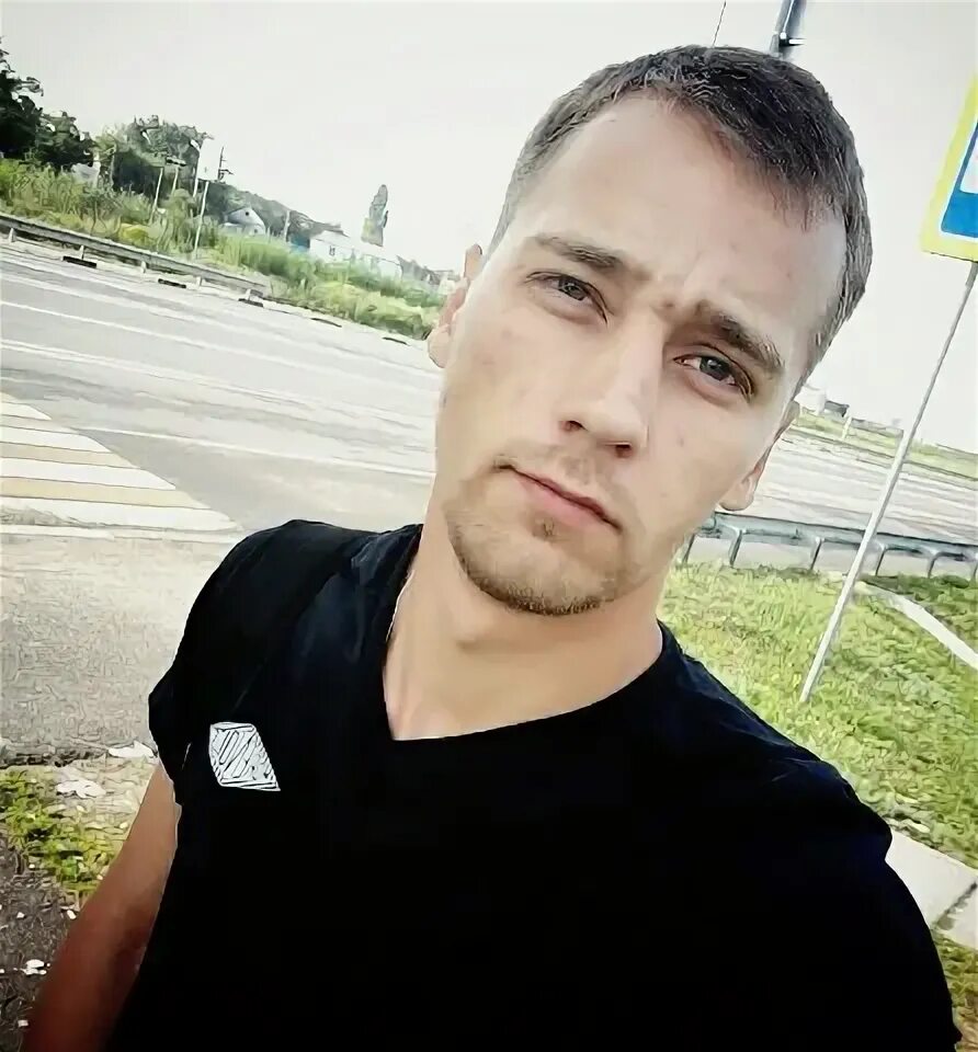 Кустав. Серёжа кустов вконтакте. Сережа кустов. Сережа кустов. Кустик серёжа пикалево.