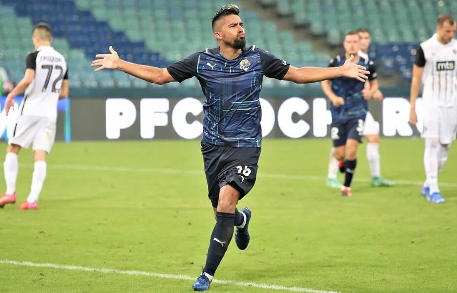 1 августа сочи. Кристиан нобоа сочи. кристиан нобоа фк сочи. лига конференций 2025-2025 сочи.