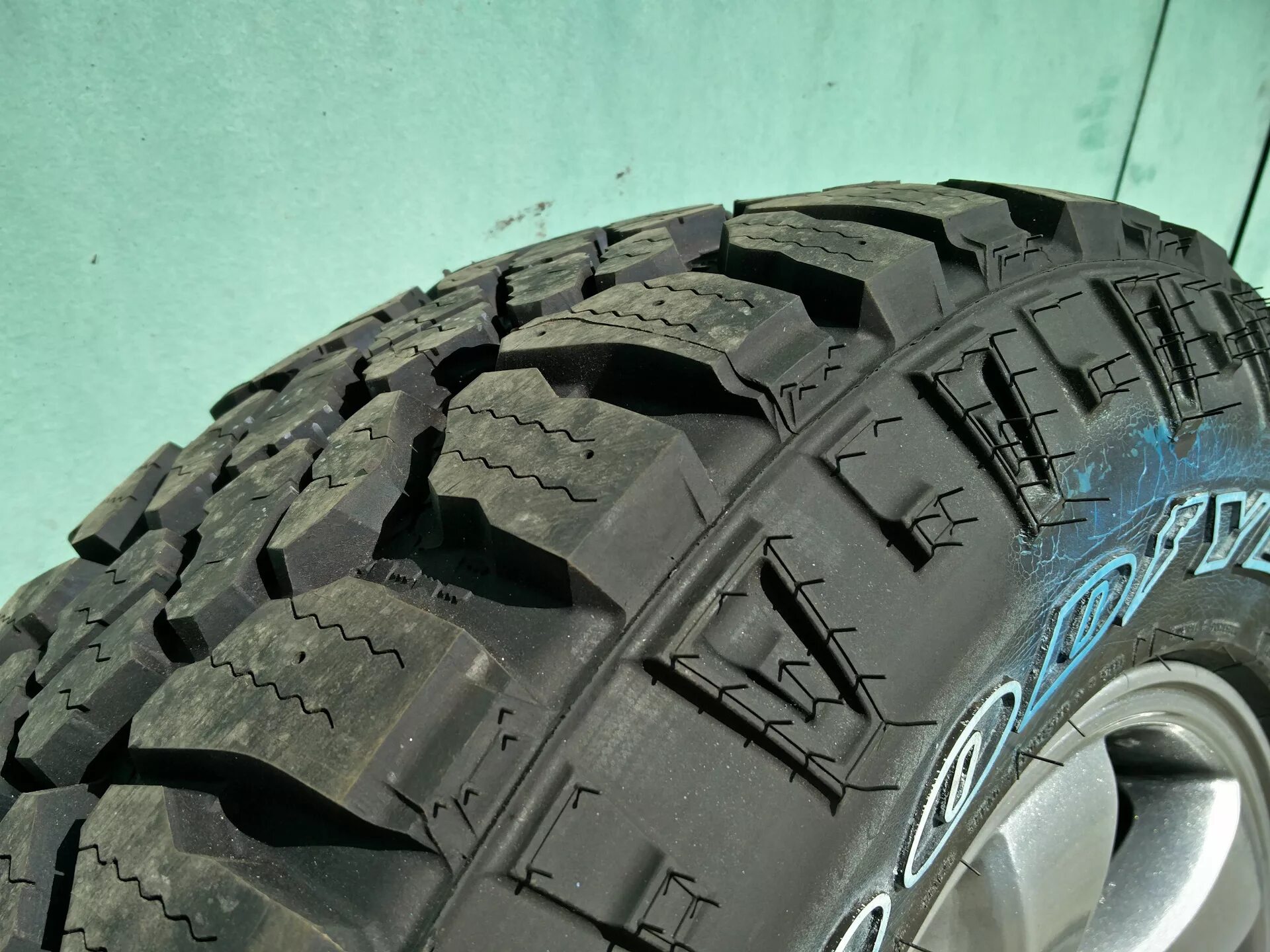 Купить резину 265 70 r16. Goodyear Wrangler Duratrac 265/70 r16. Goodyear Wrangler Duratrac 265 70 17. Goodyear Wrangler Duratrac 265/70 r17 112q. Goodyear Wrangler Duratrac 265 70 17 112.