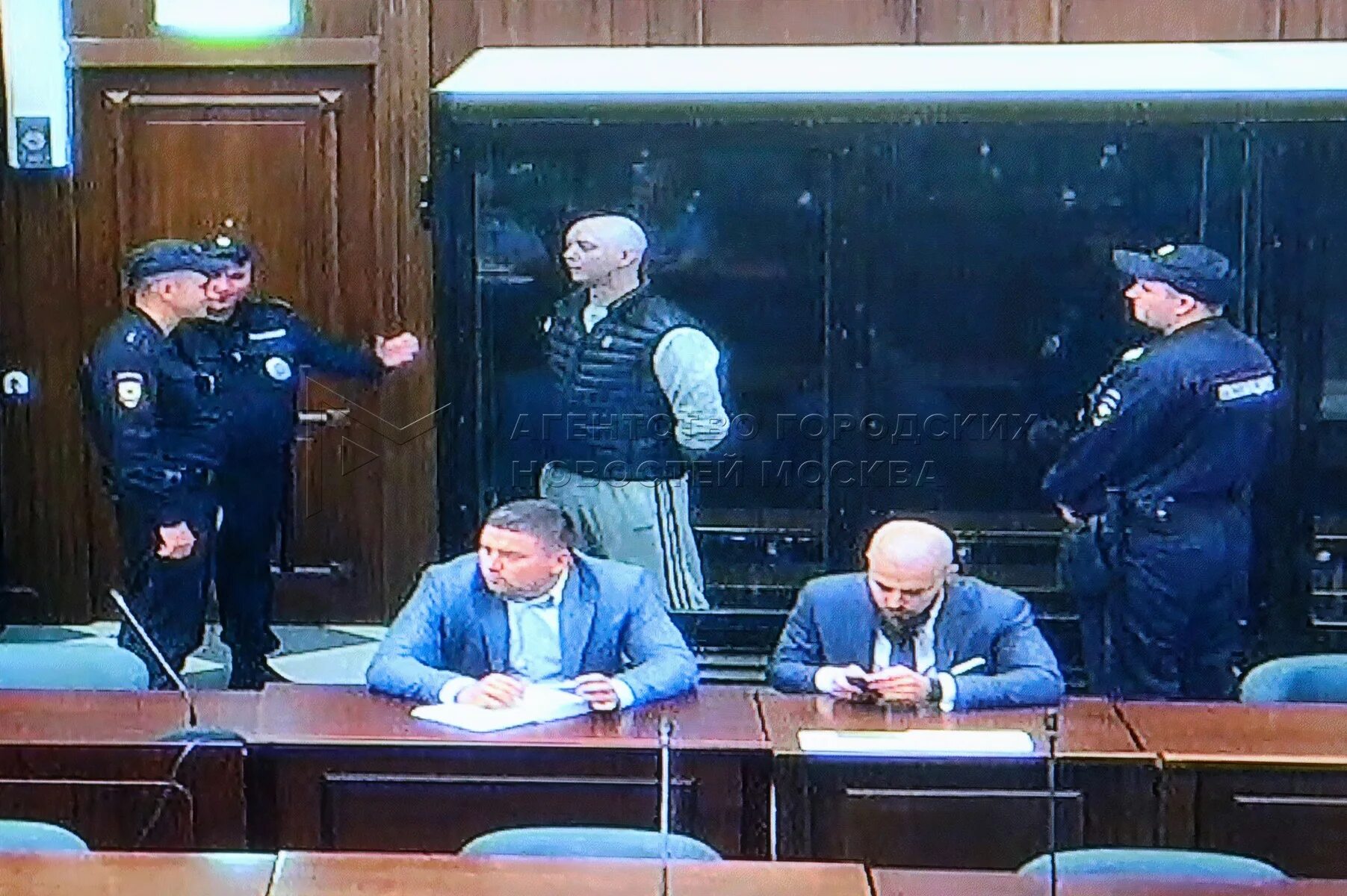 Журналист приговорен. Сафронов роскосмос. Журналист приговорен. Журналист приговорен. Сафронов госизмена.