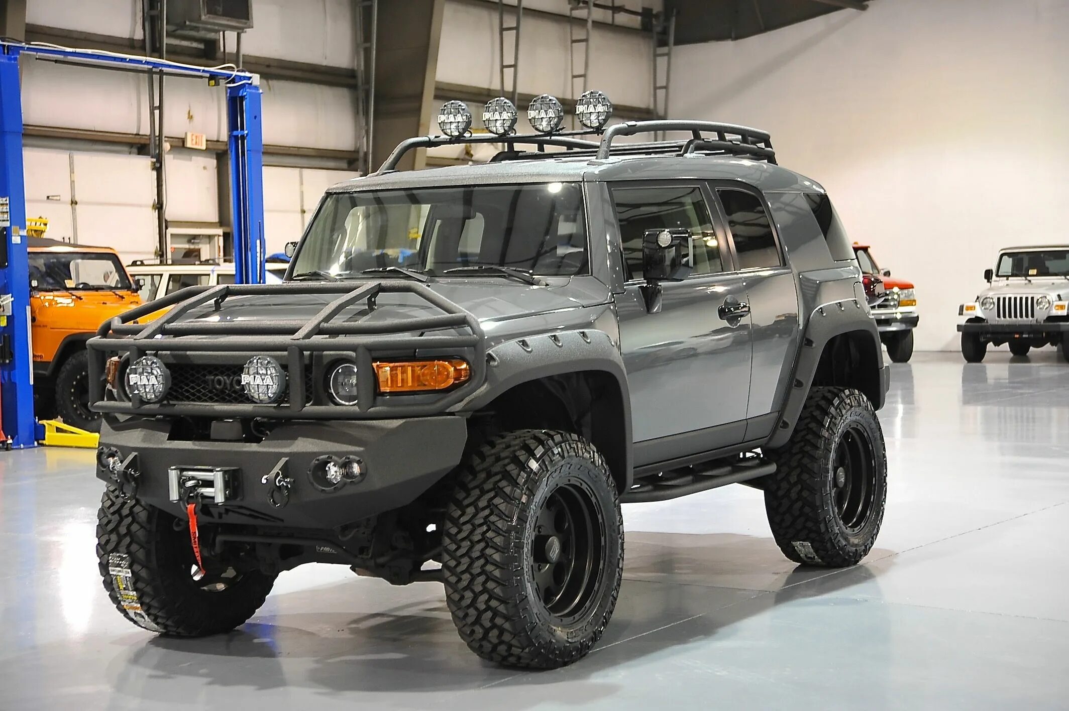 Фж юлчкжсл цхшлтптпшг шхчхс юлщвчл илшлтвь юпнж. Toyota FJ Cruiser. Тойота FG Cruiser. Toyota FJ Cruiser 2021. FG Cruiser Toyota 2021.