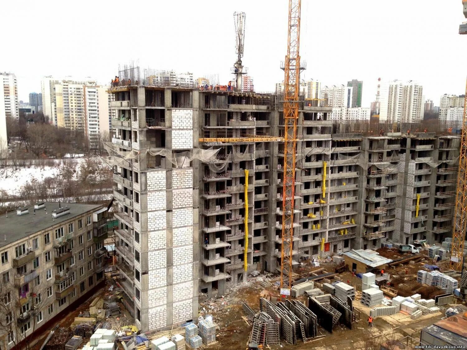 форум снос пятиэтажек фили. выселенная пятиэтажка в давыдково. форум снос пятиэтажек фили. кастанаевская 44 реновация. аварийное жилье.