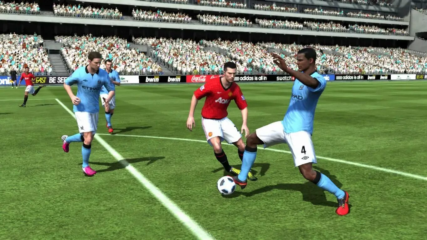 Fifa старый. ФИФА 13. ФИФА 13 геймплей. FIFA 2012 патч. FIFA 13 (2012).