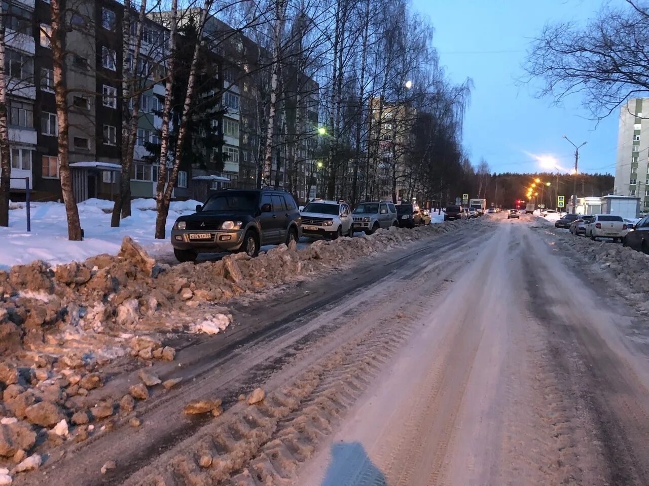 Улица Серго Орджоникидзе Ярославль. Ярославль оттепель. Перекресток Машиностроителей Орджоникидзе. 76 Регион Ярославль.