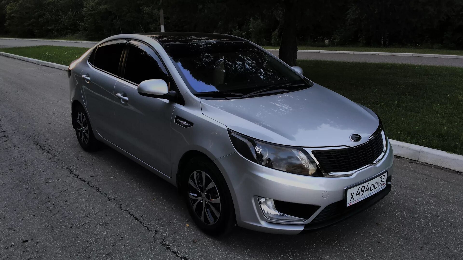 Киа Рио 3 2012. Киа Рио 2013 года. Kia Rio 2013 серебристый. Kia Rio 2012. H4 киа рио 3