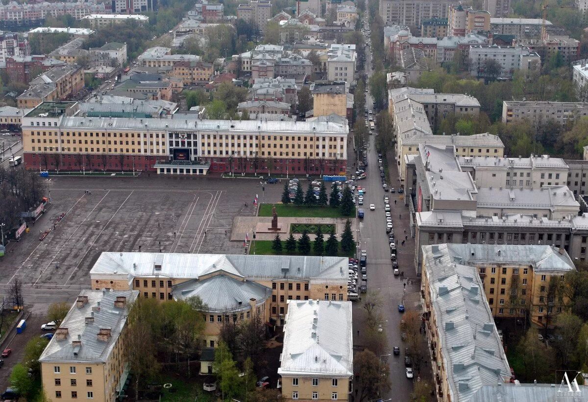 Киров площадь города. Г Киров Театральная площадь. Площадь Кирова Кировской области. Площадь город Киров территория. Б н киров