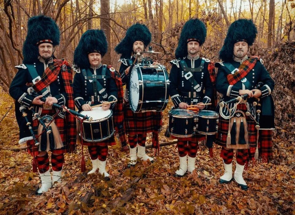 Оркестр волынщиков. Оркестр волынщиков city pipes. сити пайпс волынщики. оркестр волынщики ирландии. волынщики москвы.