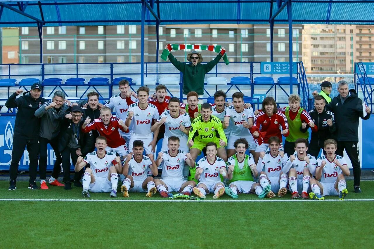 Локомотив 2012. Локомотив 2012