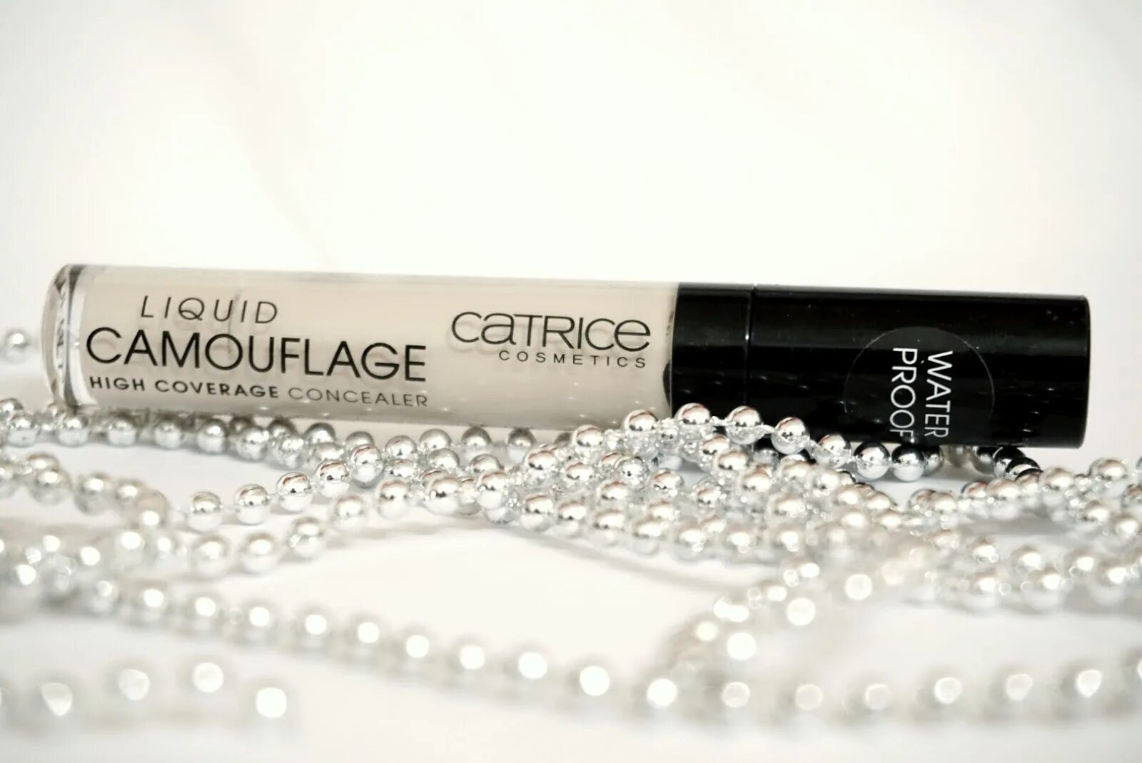 Catrice консилер liquid camouflage. Catrice Liquid Camouflage. Консилер Катрис камуфляж 001. Catrice Liquid Camouflage оттенки. Catrice консилер для лица Liquid Camouflage 1шт (7134).