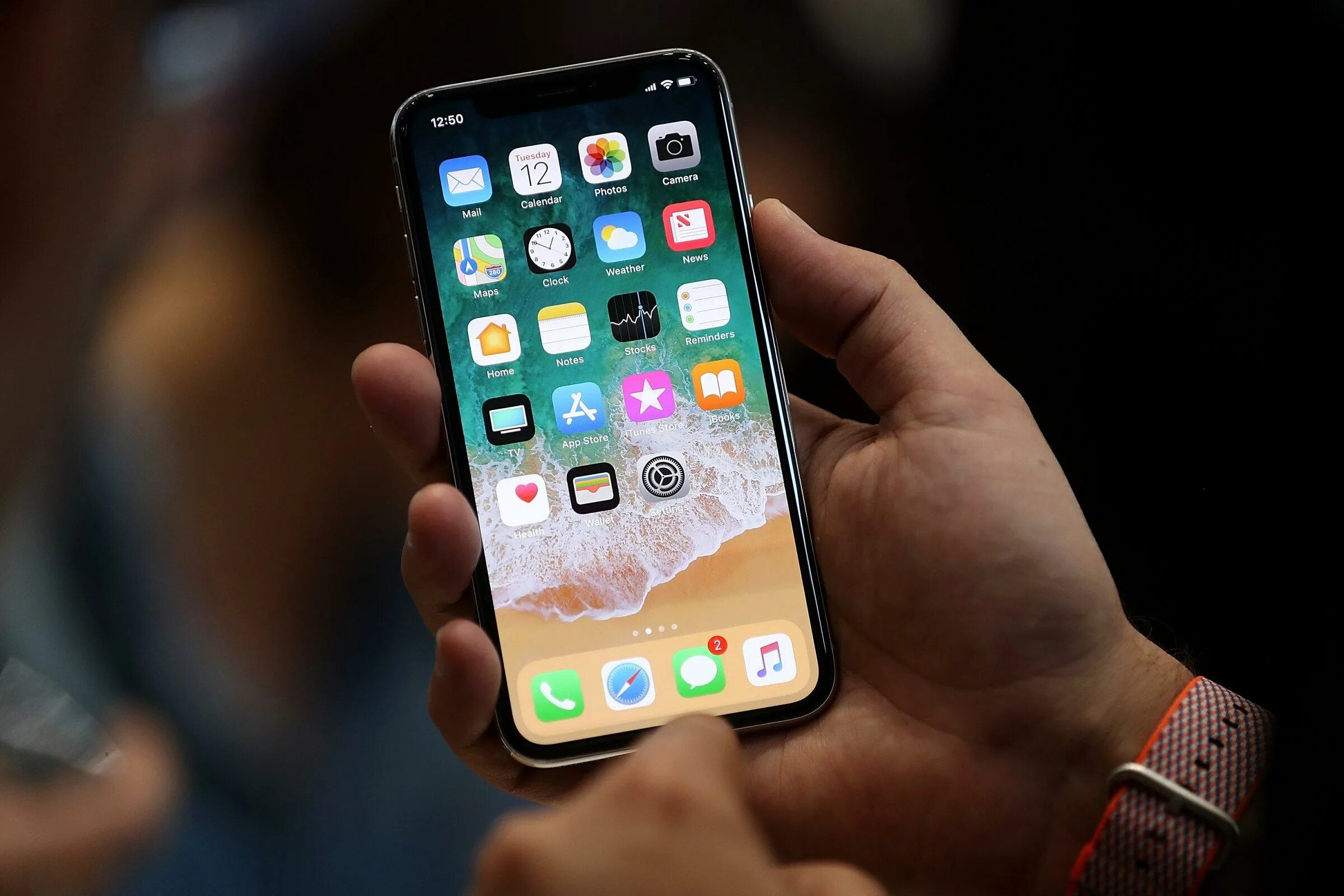 Iphone x какой ios. Iphone x. смартфон эпл 10. apple iphone x 6. apple айфон 10.