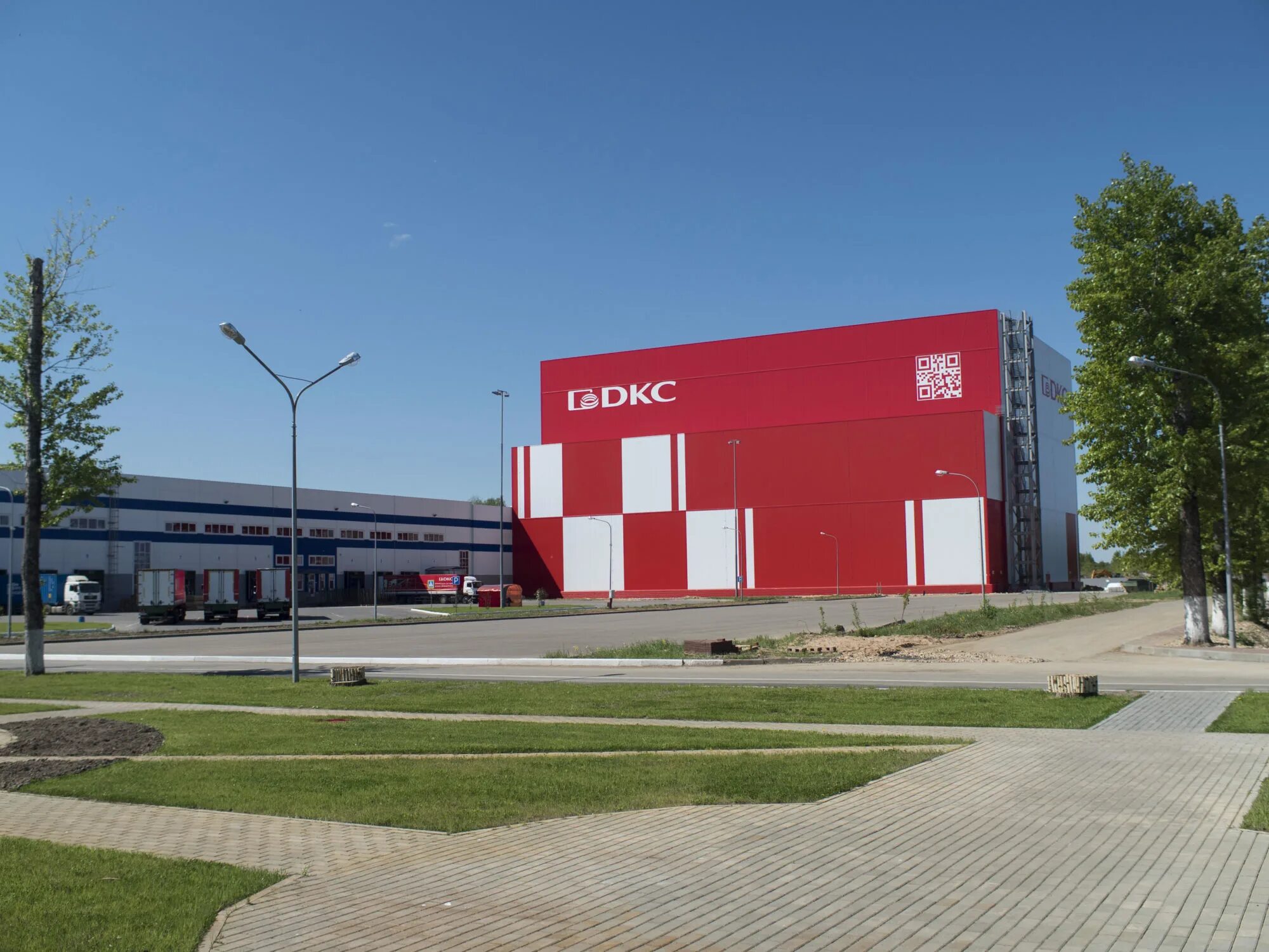 Дкс фото. Дкс новосибирск. Завод dkc тверь. Завод дкс тверь. Дкс владивосток.