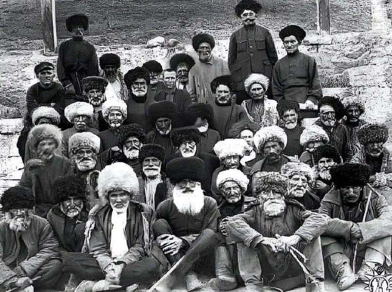 Закатальские аварцы. Дагестан предки. Шамхальских кумыков. Карачаевцы братья абазин. Дагестан предки.