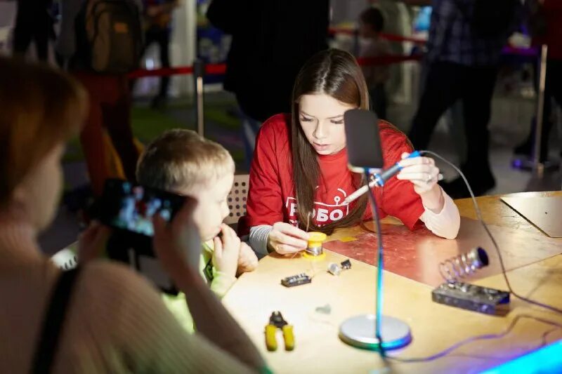 Выставка роботов чебоксары 2024. Выставка роботов чебоксары 2024. Выставка роботов чебоксары 2024. Выставка роботов чебоксары 2024. Робототехника павлов.