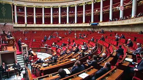 Парламент какой год