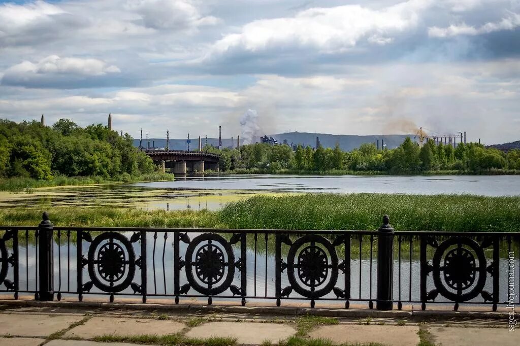 магнитогорск 2021 город. город магнитогорск парк металлургов. столица магнитогорска. палатка магнитогорск памятник. магнитогорск природа.