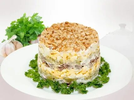 Царский с курицей и шампиньонами
