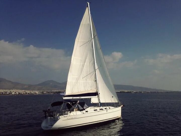 In our sailing boat перевод. In our sailing boat перевод