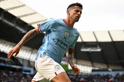 Bayern Munich to sign Joao Cancelo in loan deal.