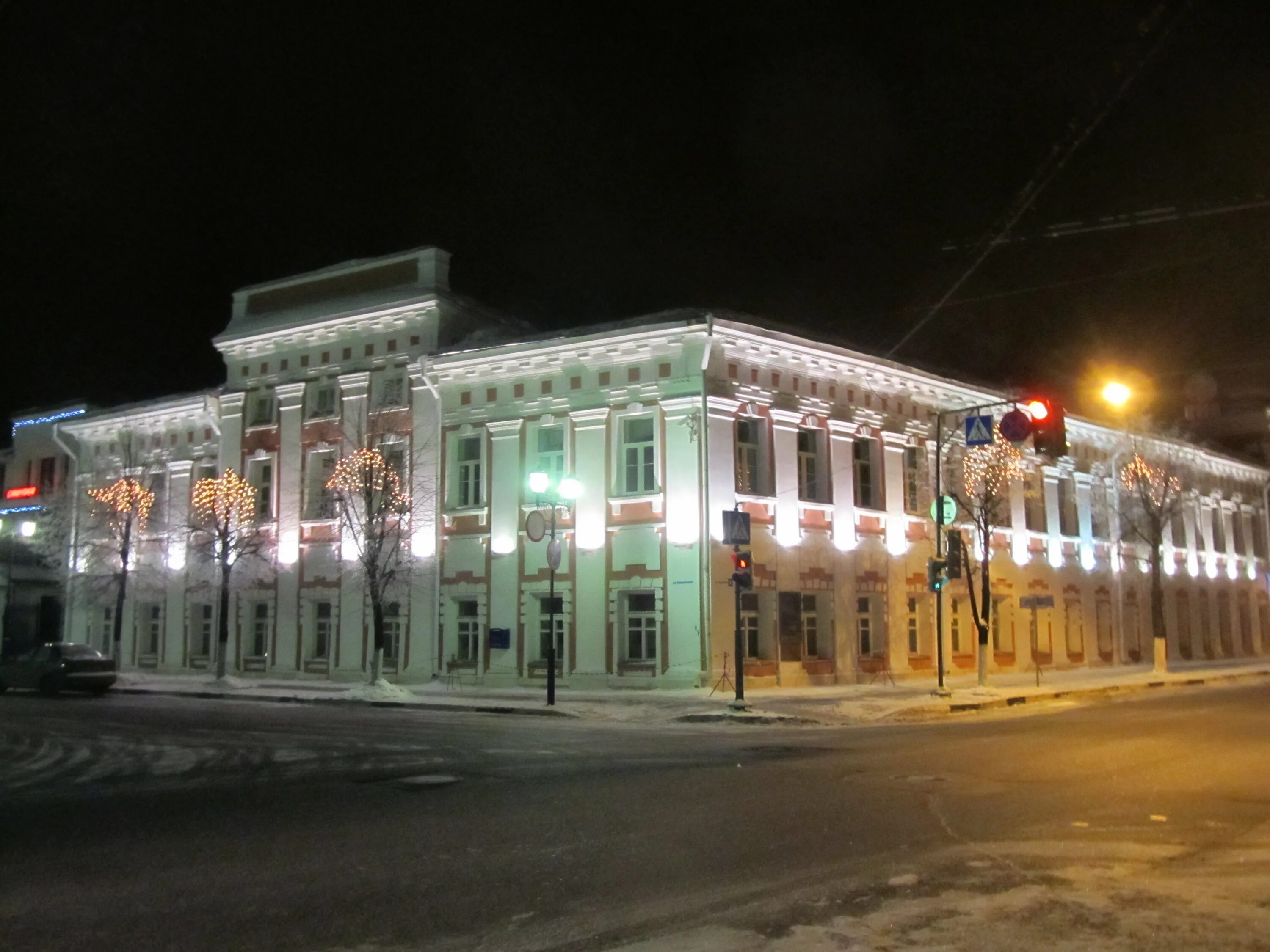 Сайт мэрии г ярославль. Мэрия Ярославля. Мэрия города Ярославля ул. Андропова, 6. Здание мэрии города Ярославля. Дом вице губернатора Ярославль.