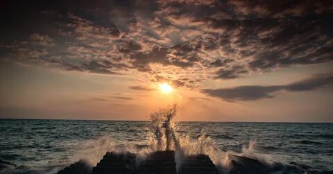 Вновь море