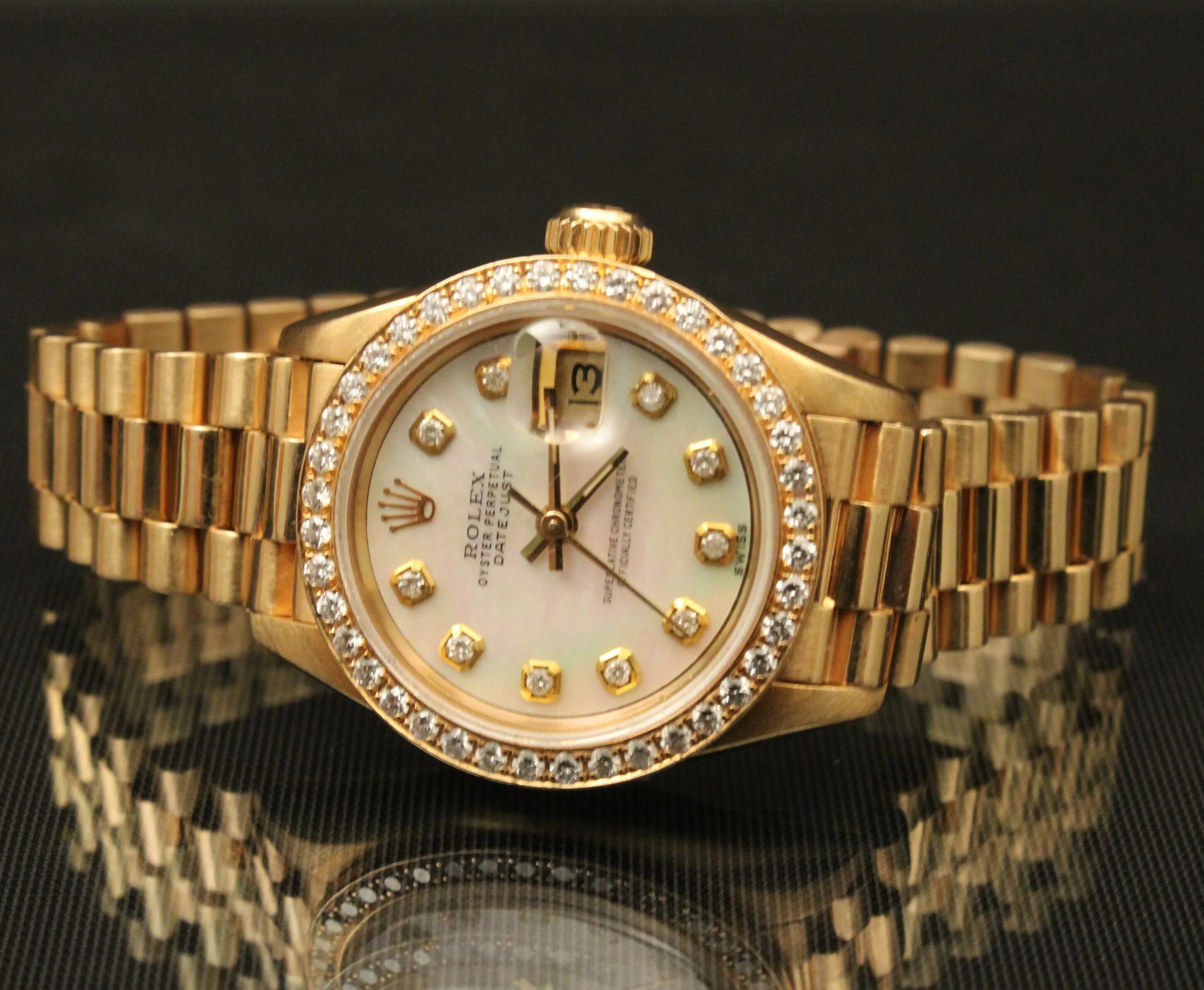 Rolex geneve swiss made 18k 750. Часы rolex cosmograph daytona 116508. Золотой браслет ролекс. Rolex datejust oyster perpetual 750 gold. Ролексы 750.