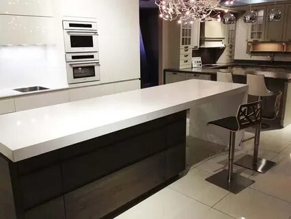 Стойки из искусственного камня