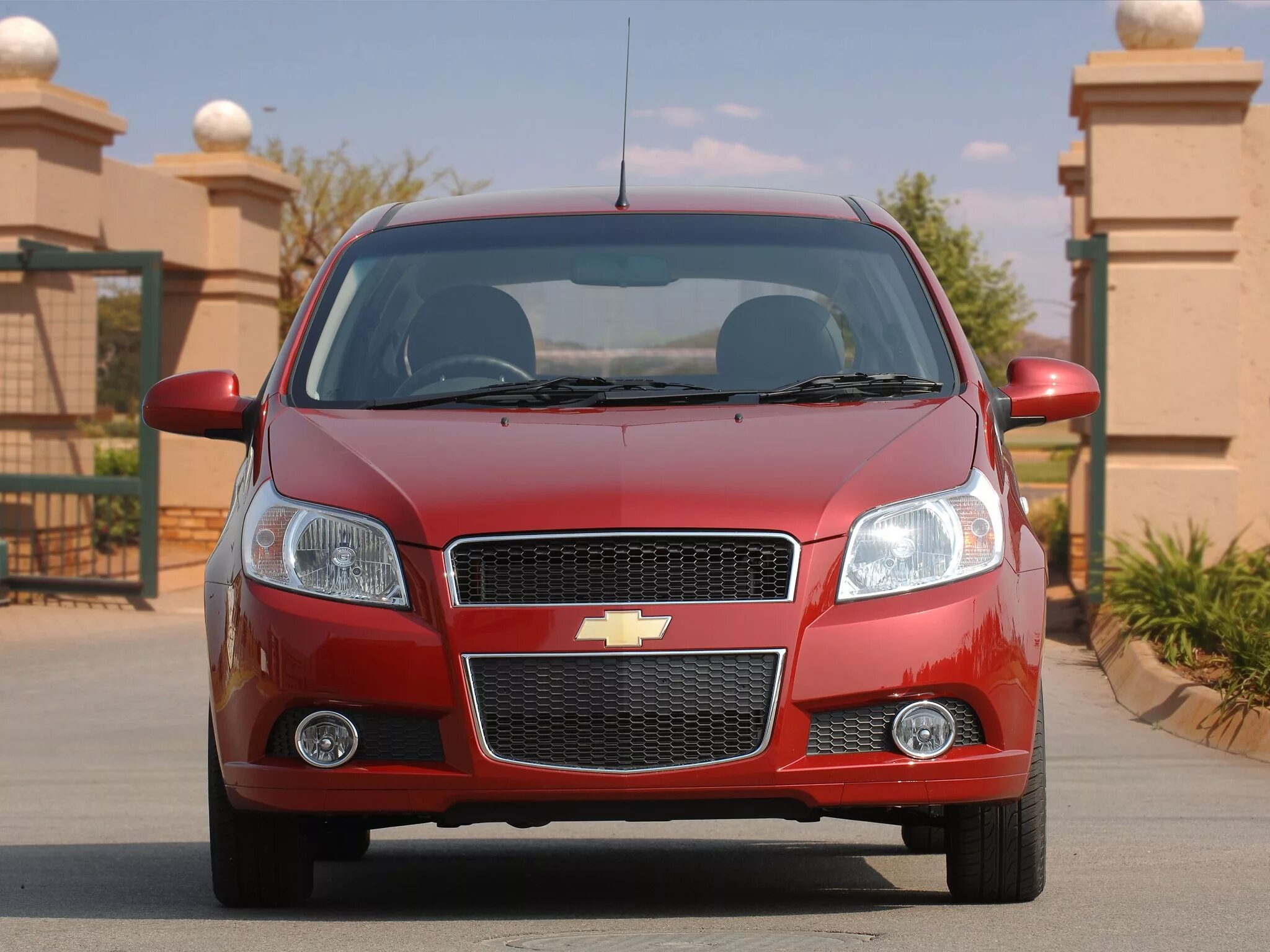 Купить шевроле в белгородской области. Chevrolet Aveo. Chevrolet Aveo t350. Chevrolet Aveo t150. Chevrolet Aveo 2008.