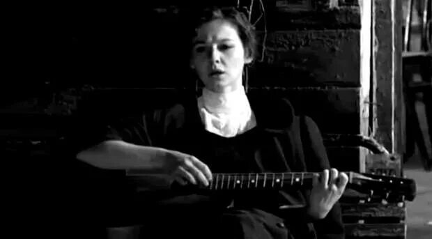 Романсы в исполнении полины агуреевой. Полина романсы полины агуреевой. полина агуреева исаев. полина агуреева романсы. актриса полина агуреева романсы.