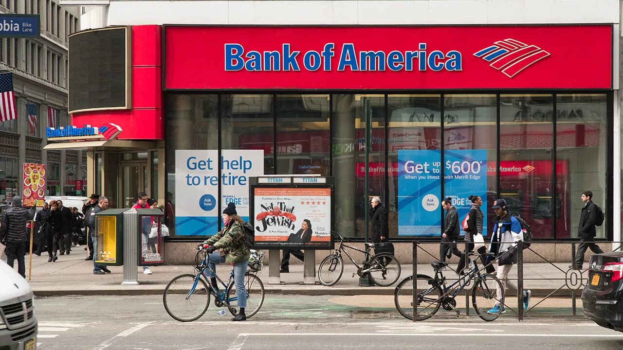 Bank of america en. Банк Америки. Bank of America банк. Банке в Америке. Bank of America картинки.