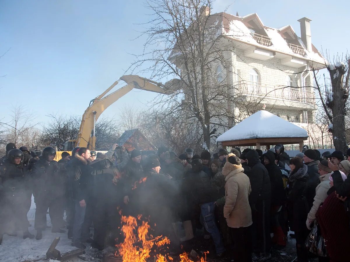 Речник поселок москва. Мневники деревня терехово. Белая дача волгоград. Снос поселков. Поселок терехово хорошево мневники.