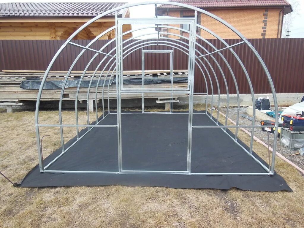 Каркас теплицы 4*3*2 (0,66м, дуга 20*20, основание 40*20). Парник из профиля 20на20. Теплица под поликарбонат 6м*2,1м*3м оцинкованная 25*25 ( 5 дуг). Навес из поликарбоната 3х6м смета. Профильная труба под поликарбонат.
