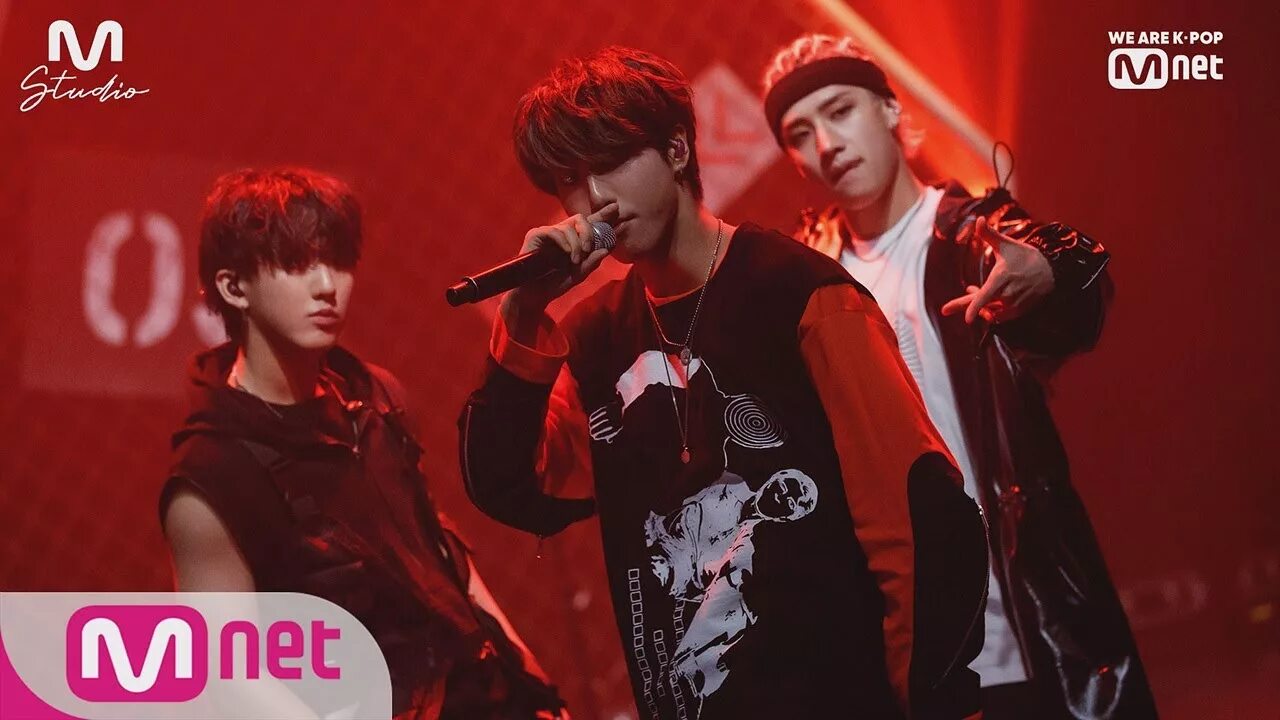 3racha stray kids песни. Трирача Stray Kids. Джисон в 3racha. 3racha группа. 3 Рача Stray Kids.