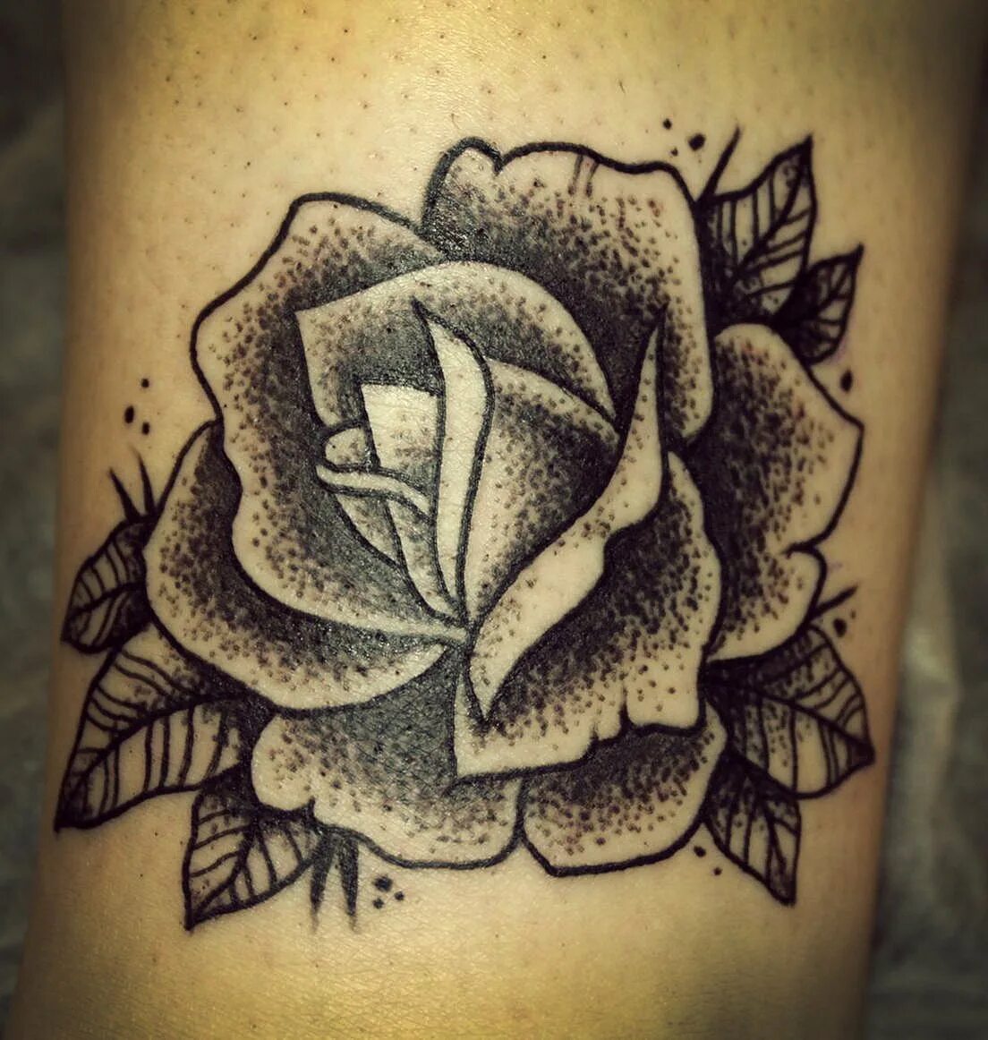 дотворк тату. тату роза дотворк. тату в стиле дотворк. тату орнаментал дотворк. татуировки в стиле дотворк.