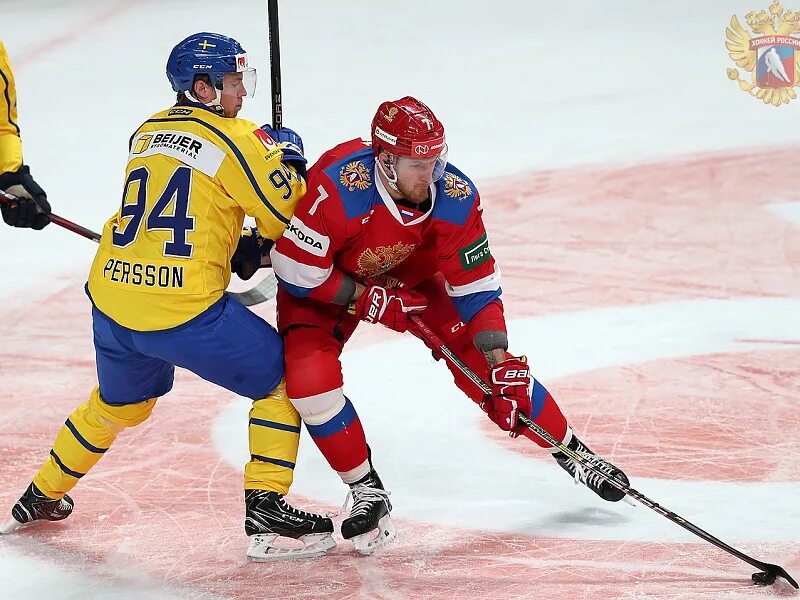 Хоккей сегодня трансляция канал. Россия Швеция. Хоккей Россия Швеция прямой эфир. Россия Швеция хоккей. Хоккей Россия Швеция прямая трансляция.