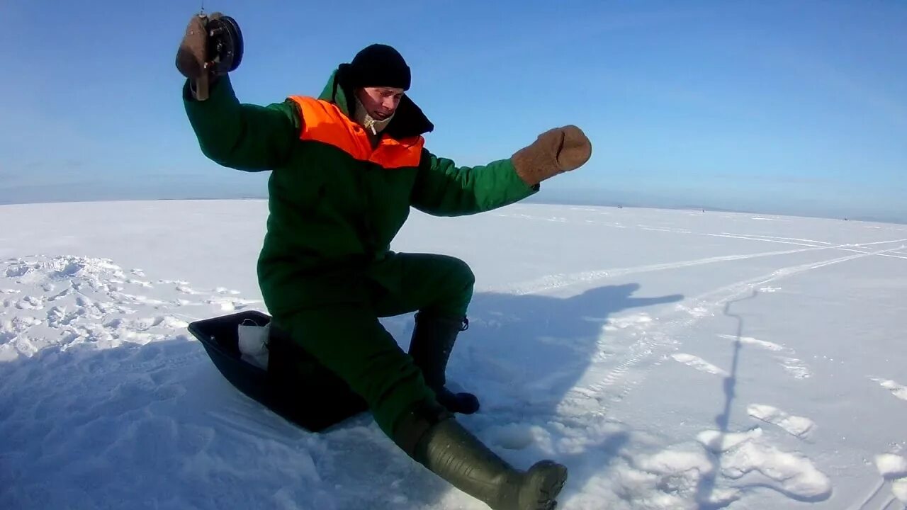 Зимняя рыбалка на братском водохранилище. Зимняя рыбалка братск. Рыбалка на братском море. Рыбалка на братском водохранилище зимой. Зимняя рыбалка братск.