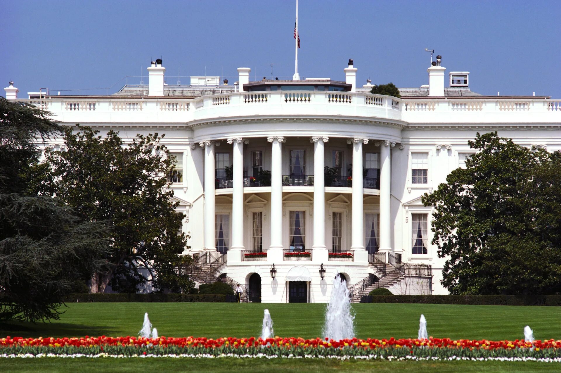 Белый дом архитектор. Белый дом Вашингтон 1792. Резиденция президента США белый дом. Белый дом (the White House). Белый дом США фасад.