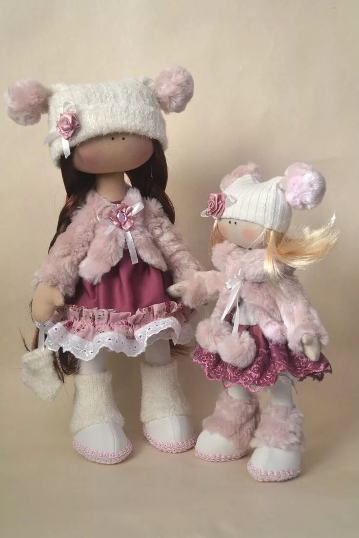 Кукла большеножка фото T. Conne (With images) Fabric dolls, Rag dolls handmade, Dolls handmade