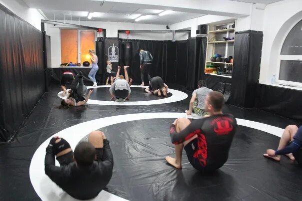 Фитбокс для детей. Секция «мма» (смешанные боевые искусства). Единоборства санкт. Клуб единоборств и кроссфита evolve. Единоборства спб.